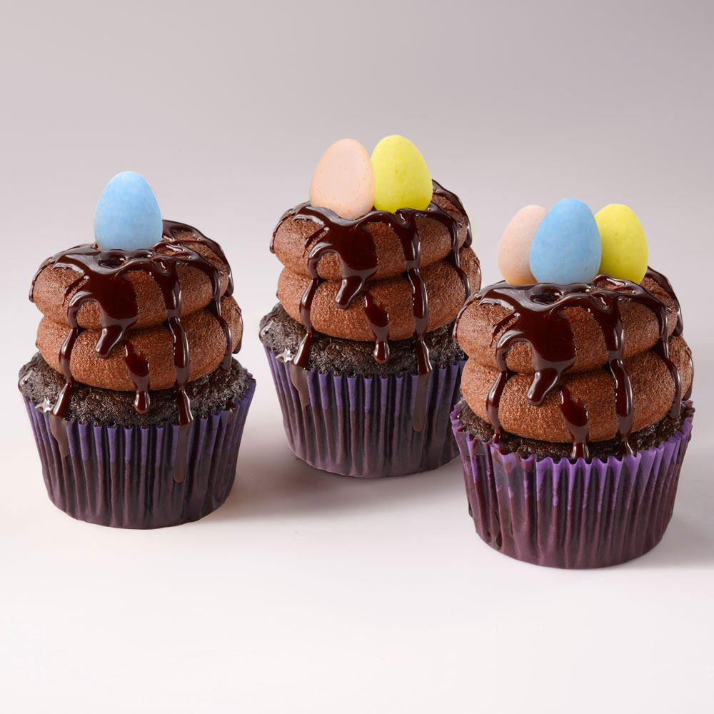 CAKE-002T7 - Cadbury® Easter Eggs Triple Chocolate 